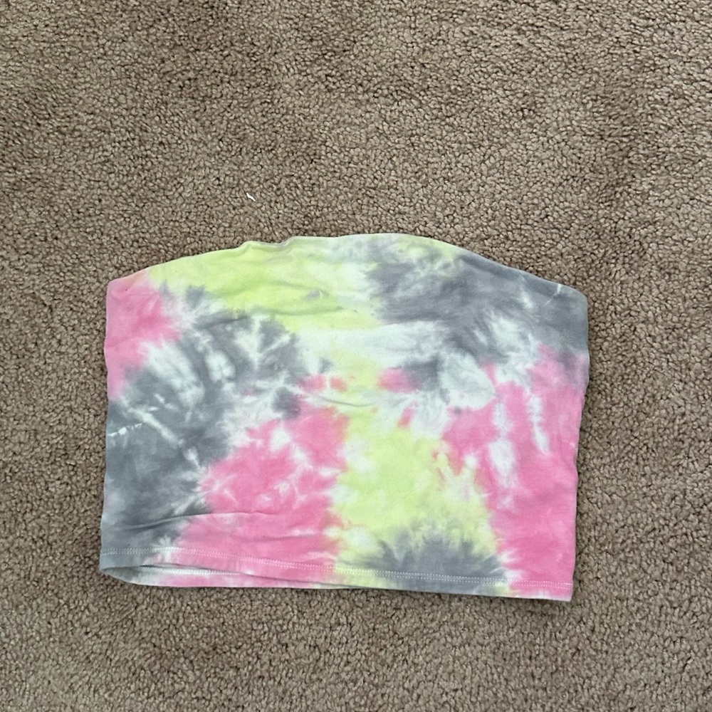 Strapless crop top